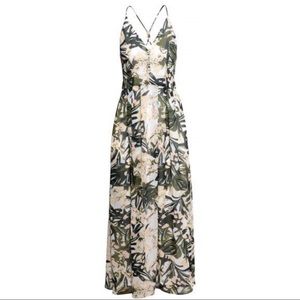 NWOT H&M v neck maxi dress in cream and green 4